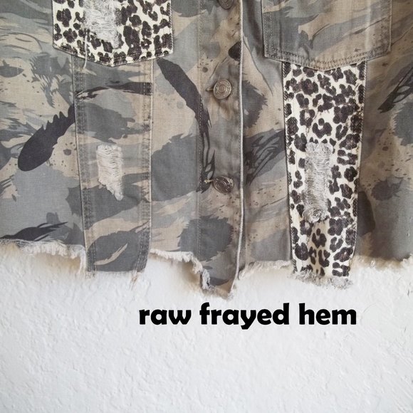POL Distressed Camo Cheetah Print Denim Jacket S - Picture 10 of 16